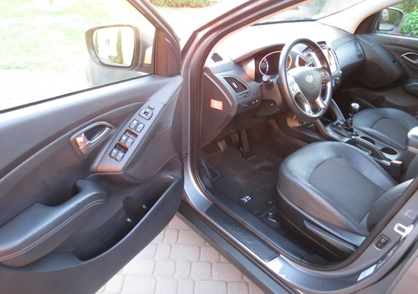 Hyundai ix35 cena 59900 przebieg: 108000, rok produkcji 2015 z Glinojeck małe 781